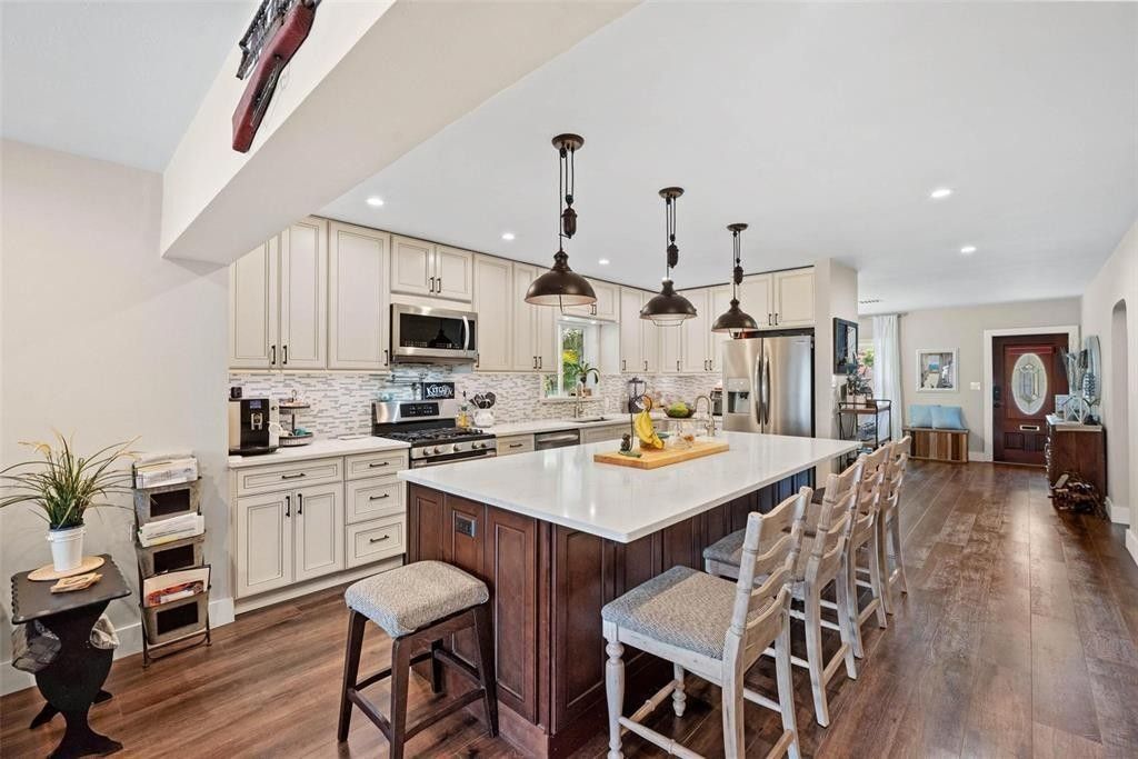 Luxury House for sale in Hollywood, 1 004 380 €, Photo 1