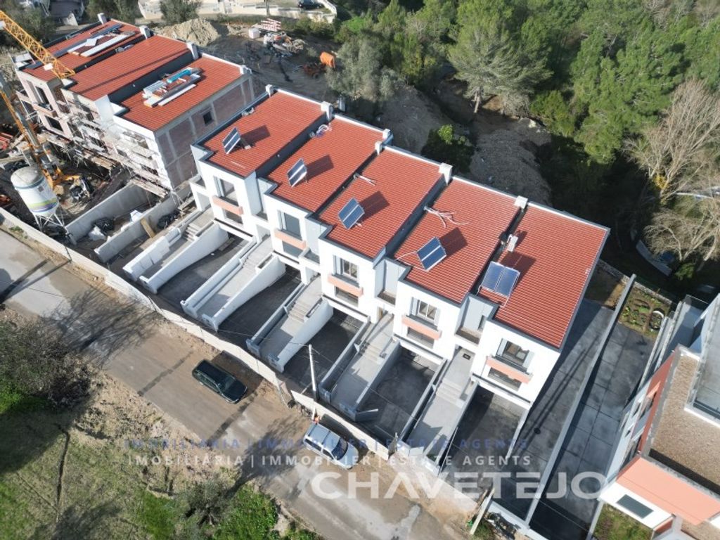 Maison de luxe à vendre à Tomar, 400 000 €, Photo 2