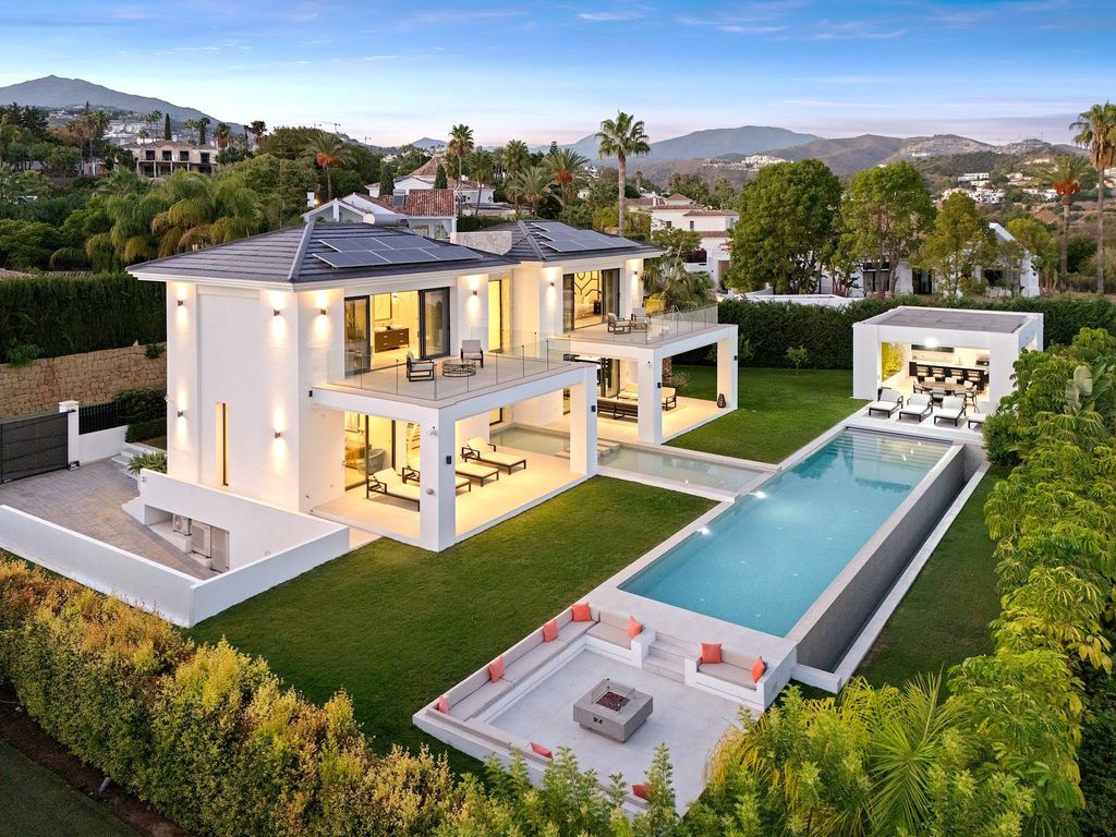 Luxury House for sale in Marbella, 4 695 000 €, Photo 2