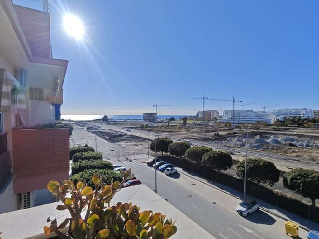Luxury Apartment for sale in Torre Del Mar, 484 900 €, Photo 2