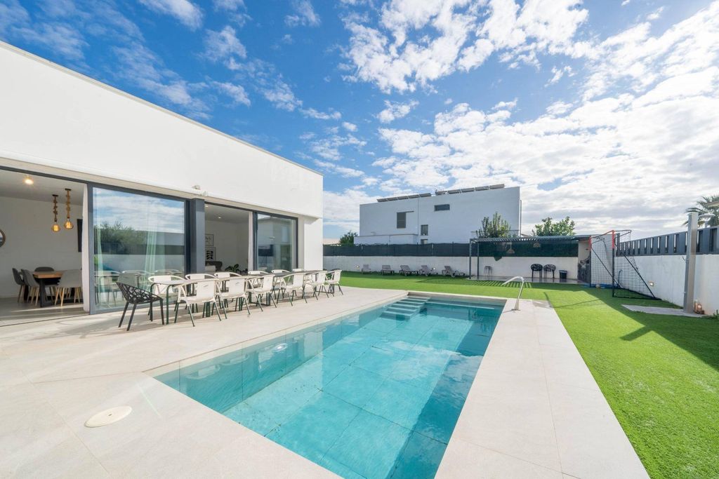 Luxury House for sale in Marratxí, 1 399 000 €, Photo 1