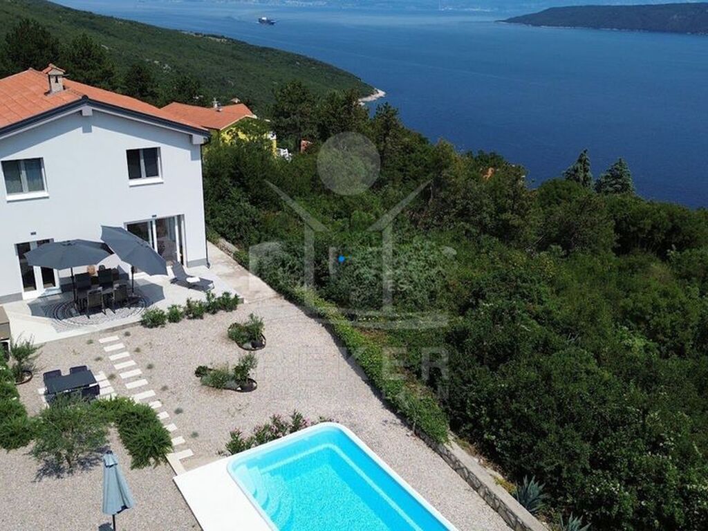 Maison de luxe à vendre à Labin, 580 000 €, Photo 1