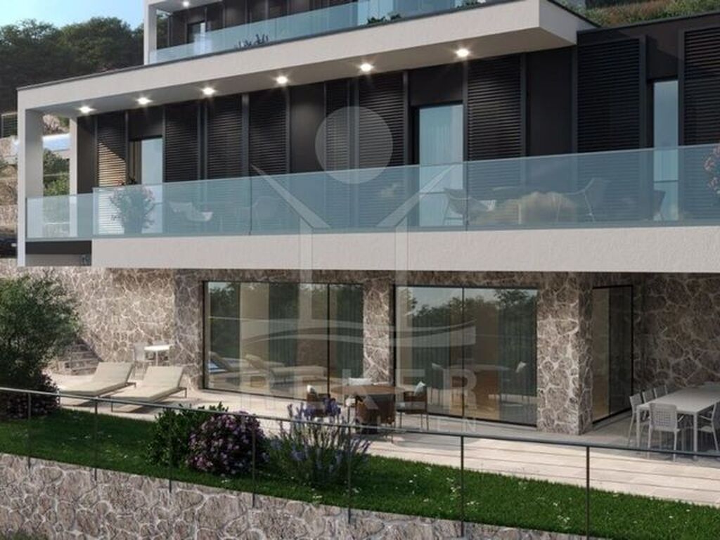 Luxury House for sale in Omiš, 1 350 000 €, Photo 2