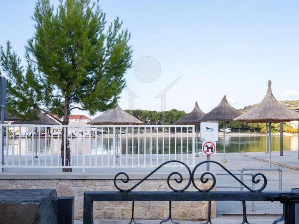 Maison de luxe à vendre à Murter, 390 000 €, Photo 6
