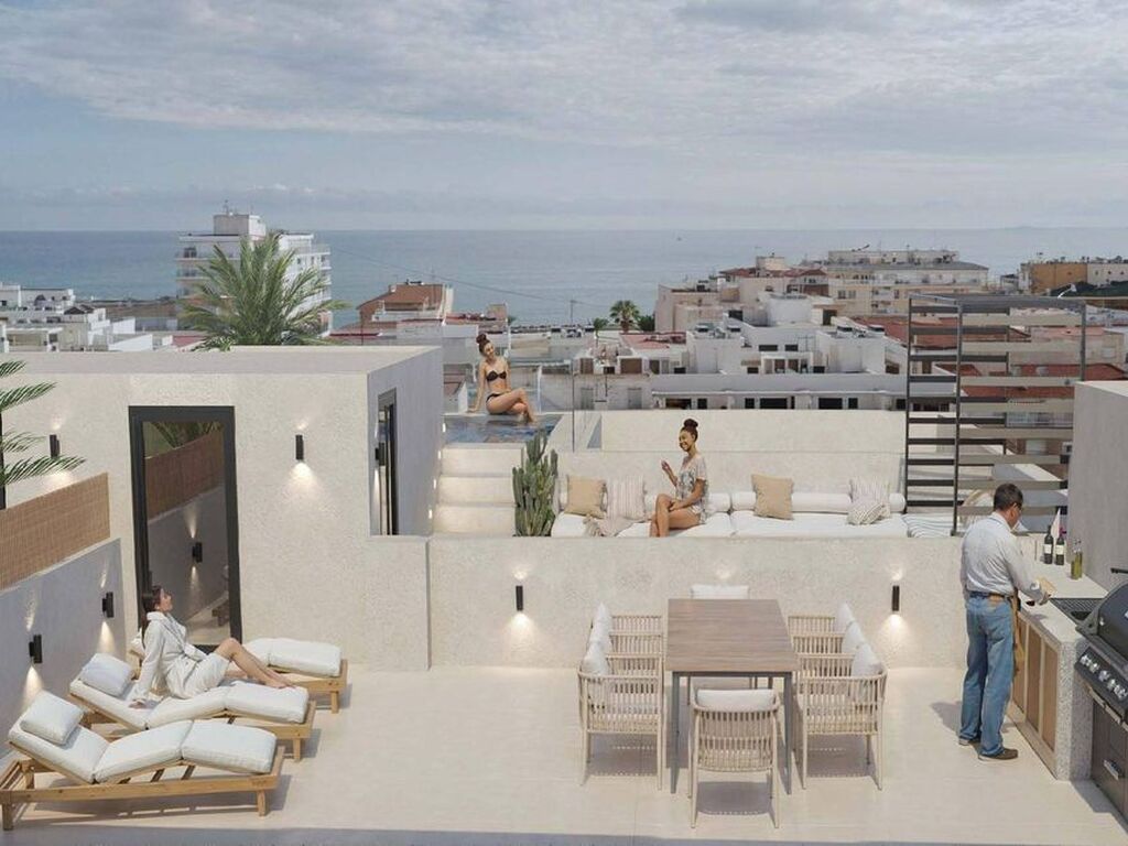 Luxury Apartment for sale in Torrevieja, 538 000 €, Photo 1