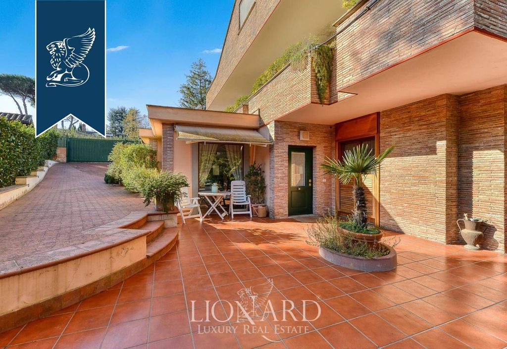 Luxury House for sale in Rome, 1 800 000 €, Photo 7