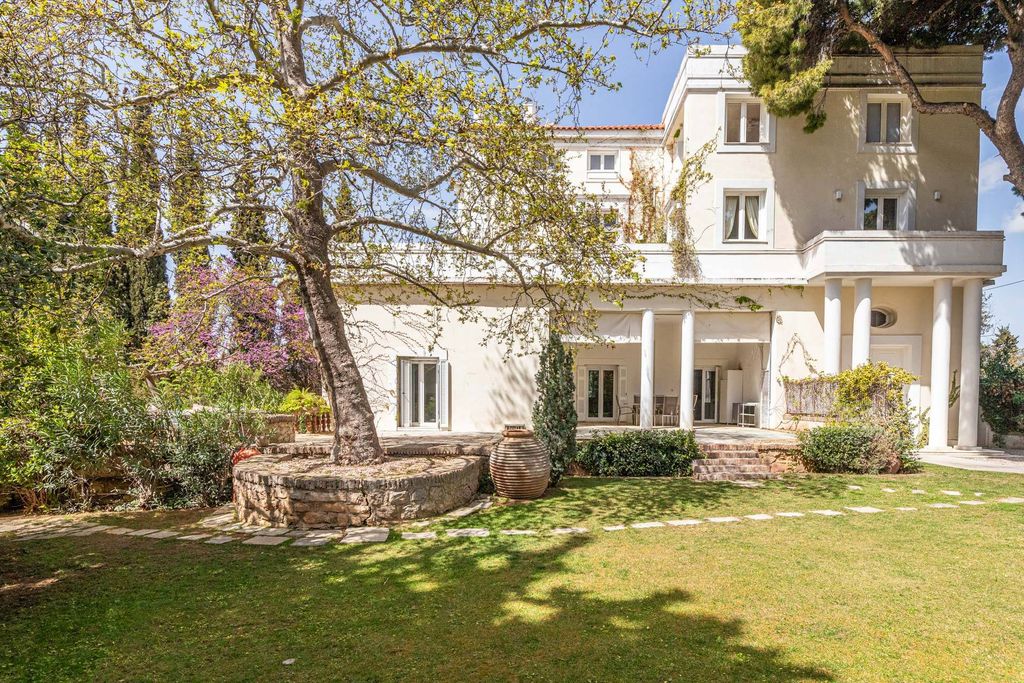 Luxury House for sale in Kifisiá, 3 800 000 €, Photo 1
