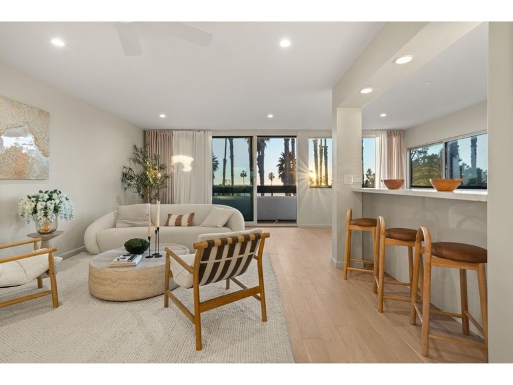 Appartement de luxe à vendre à Santa Monica, 1 291 708 €, Photo 1