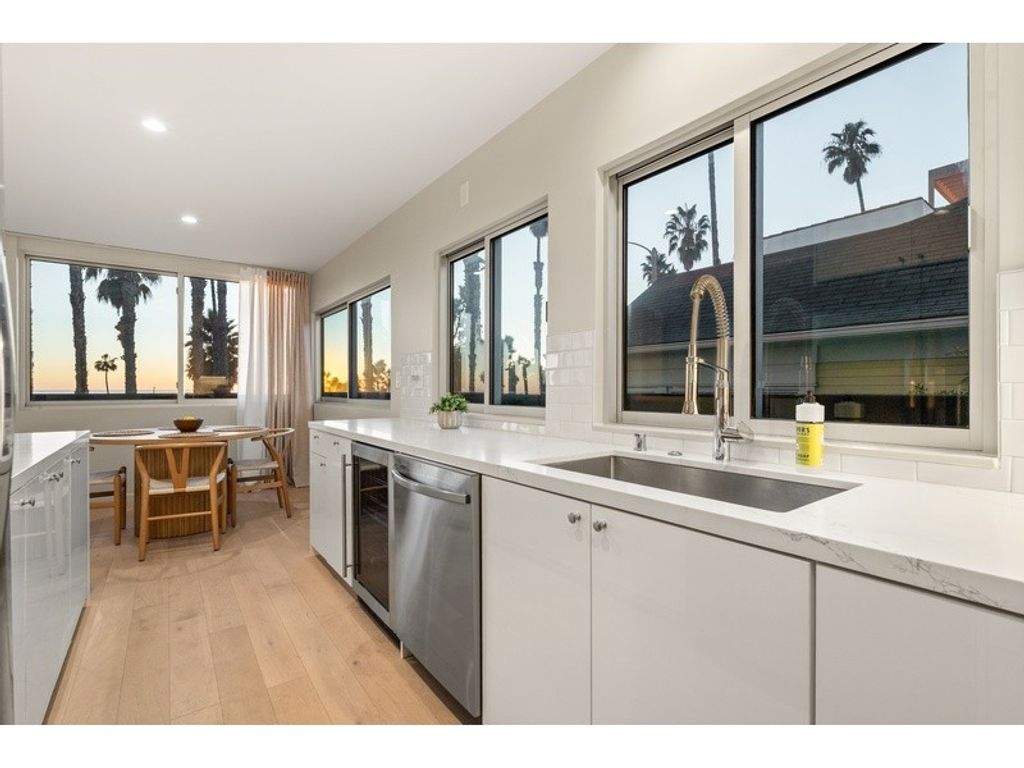 Appartement de luxe à vendre à Santa Monica, 1 291 708 €, Photo 3