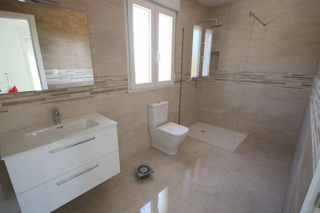 Luxury House for sale in Pinoso, 491 000 €, Photo 7