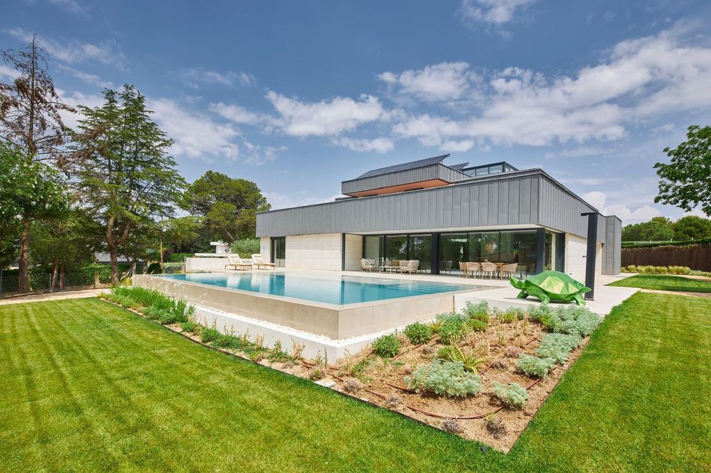 Maison de luxe à vendre à Madrid, 5 300 000 €, Photo 1