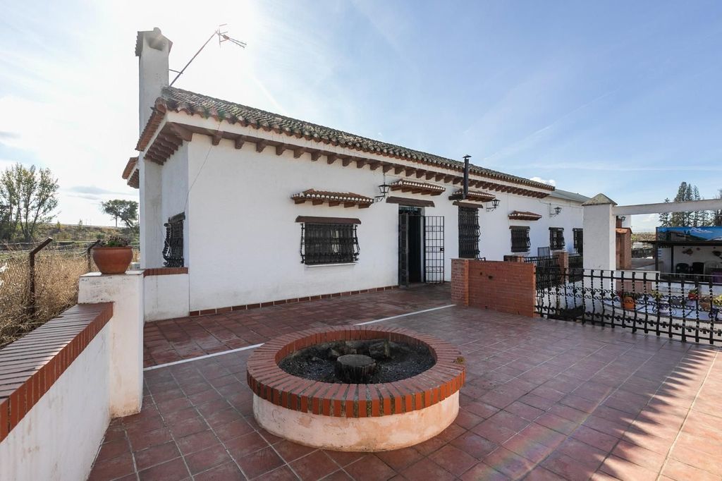 Maison de luxe à vendre à Granada, 430 000 €, Photo 1