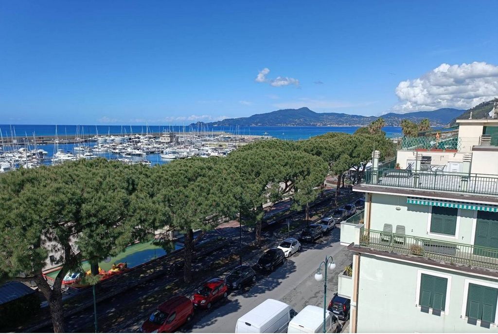 Luxury Apartment for sale in Chiavari, 1 200 000 €, Photo 6