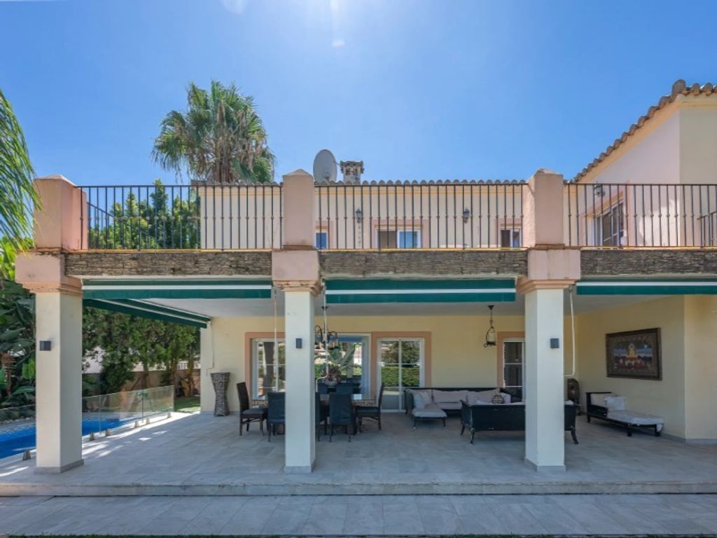Maison de luxe à vendre à Marbella, 1 560 000 €, Photo 3