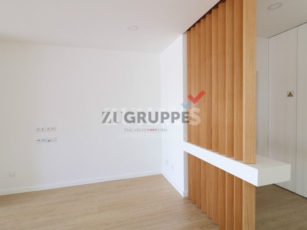 Maison de luxe à vendre à Aveiro, 580 000 €, Photo 2