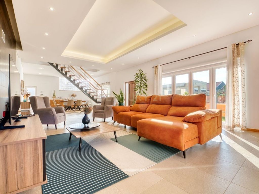 Maison de luxe à vendre à Setúbal, 631 000 €, Photo 2