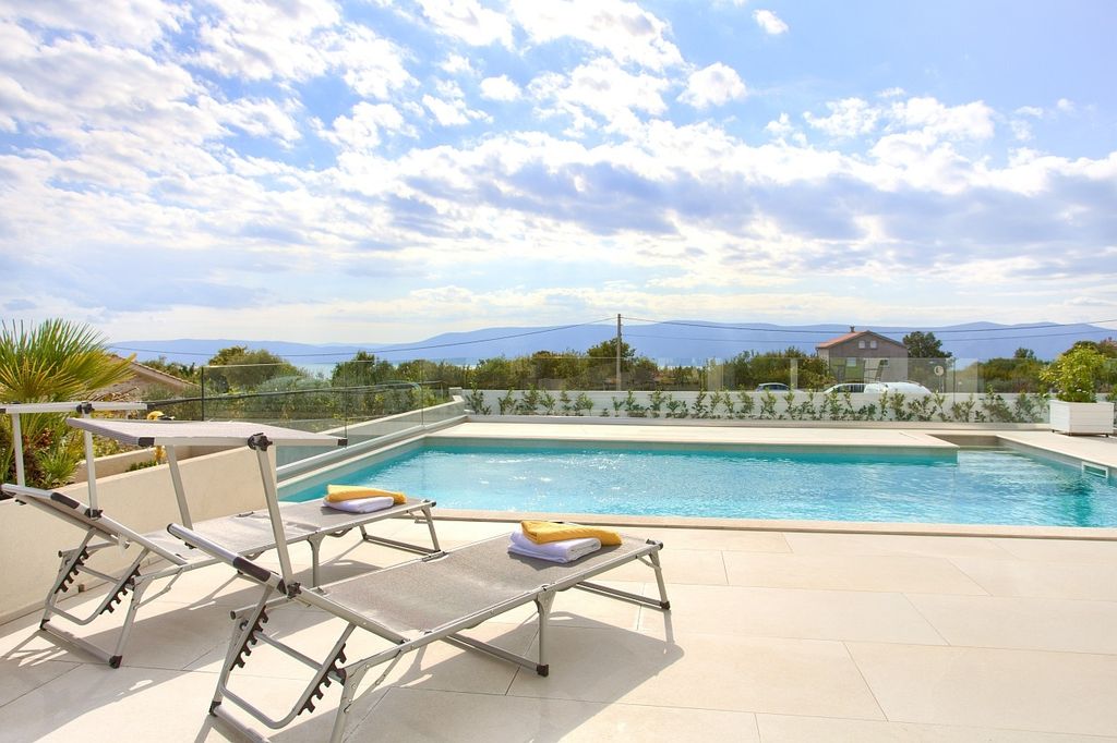 Maison de luxe à vendre à Linardici, 1 500 000 €, Photo 3