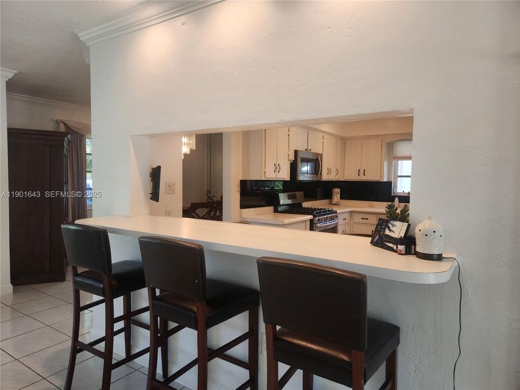 Luxury House for sale in Hollywood, 901 367 €, Photo 7