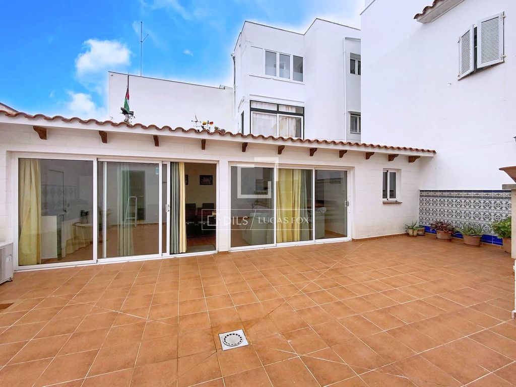 Maison de luxe à vendre à Es Castell, 570 000 €, Photo 3