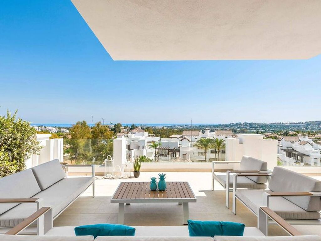 Luxury Apartment for sale in Marbella, 695 000 €, Photo 1