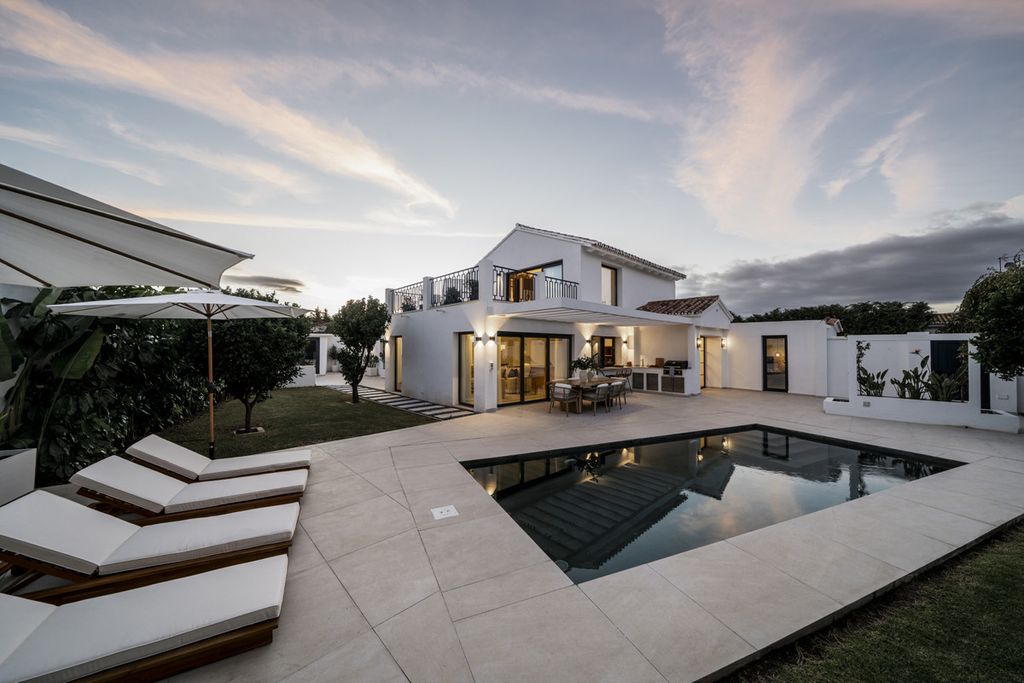 Luxury House for sale in San Pedro de Alcántara, 2 500 000 €, Photo 2