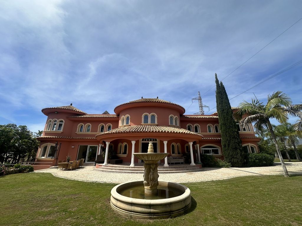 Luxury House for sale in El Paraíso, 3 995 000 €, Photo 4