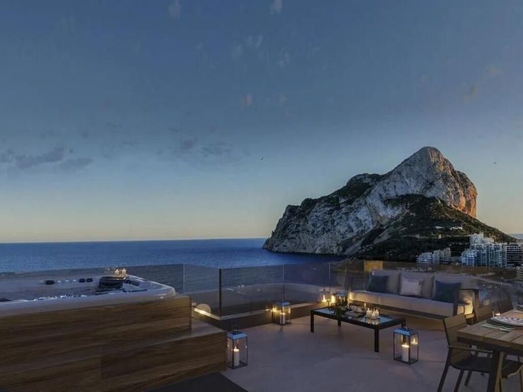 Luxury Apartment for sale in Calp, 620 000 €, Photo 4