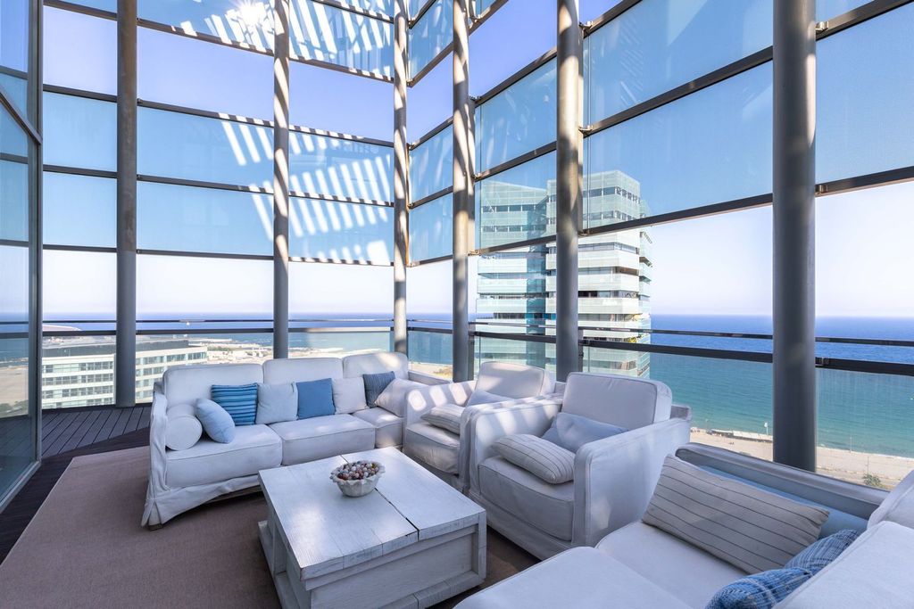 Luxury Apartment for sale in Barcelona, 2 195 000 €, Photo 3