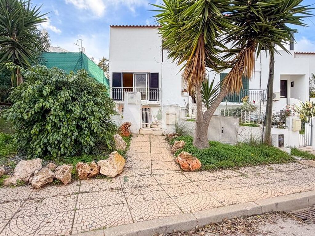 Maison de luxe à vendre à Quarteira, 800 000 €, Photo 1