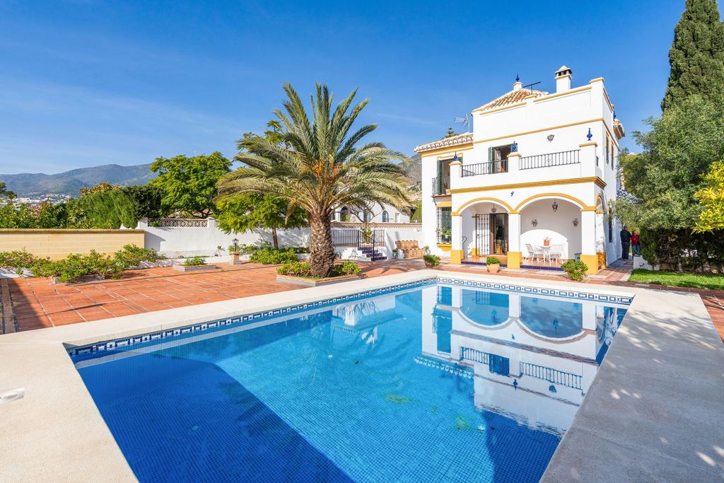 Maison de luxe à vendre à Arroyo de La Miel, 999 000 €, Photo 2