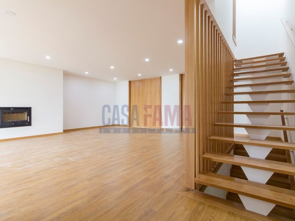 Maison de luxe à vendre à Braga, 498 000 €, Photo 3