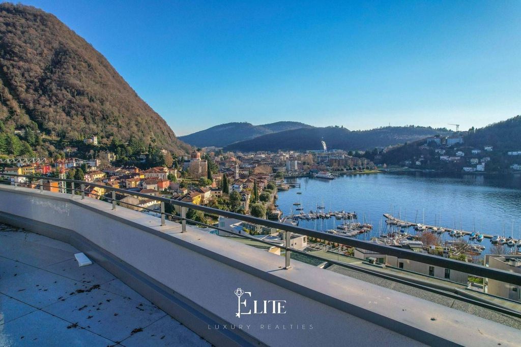 Luxury Apartment for sale in Laveno, 1 425 000 €, Photo 1