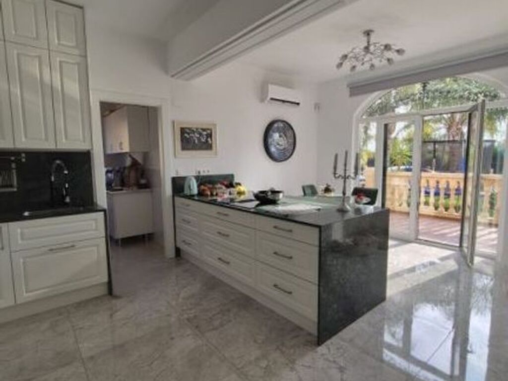 Maison de luxe à vendre à Daya Vieja, 899 000 €, Photo 6