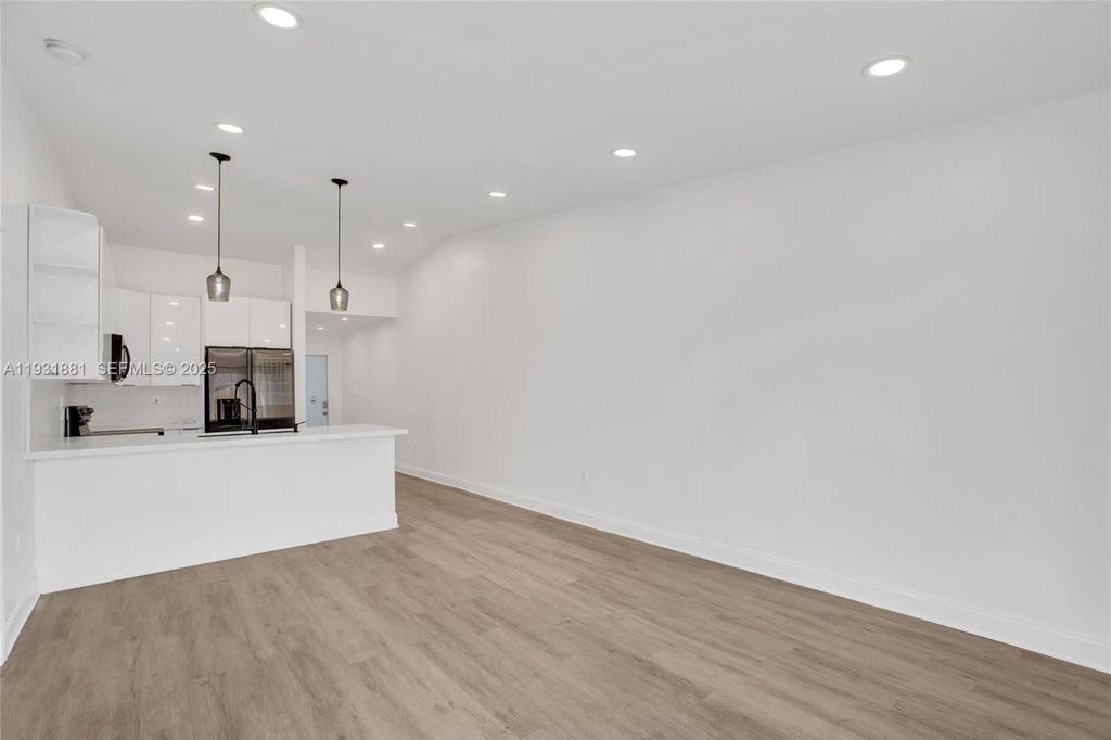 Luxury House for sale in Miami Terrace Mobile Home, 401 171 €, Photo 6