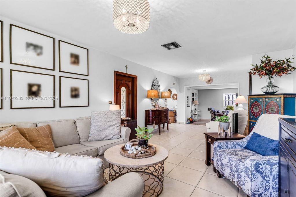 Luxury House for sale in Miami Terrace Mobile Home, 585 539 €, Photo 6