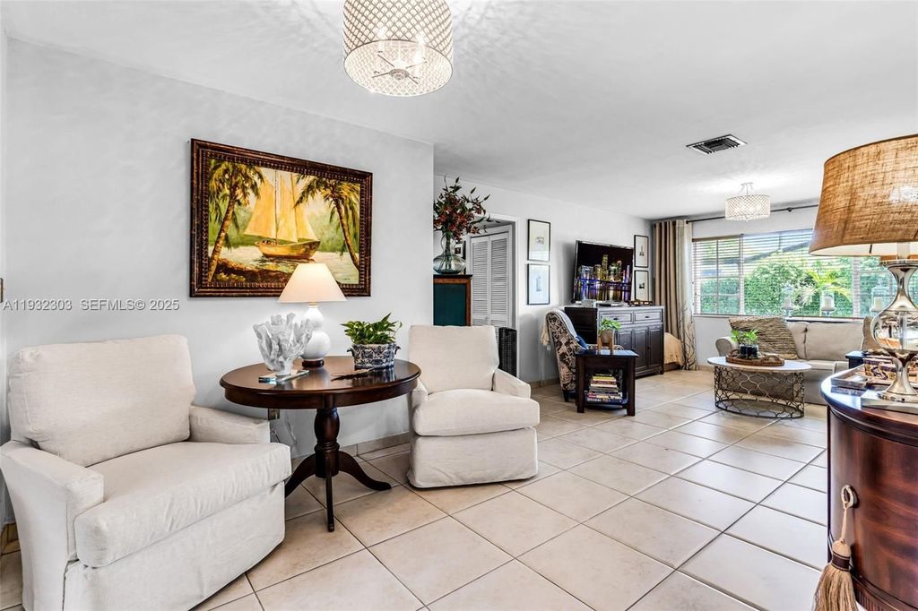 Luxury House for sale in Miami Terrace Mobile Home, 585 539 €, Photo 7