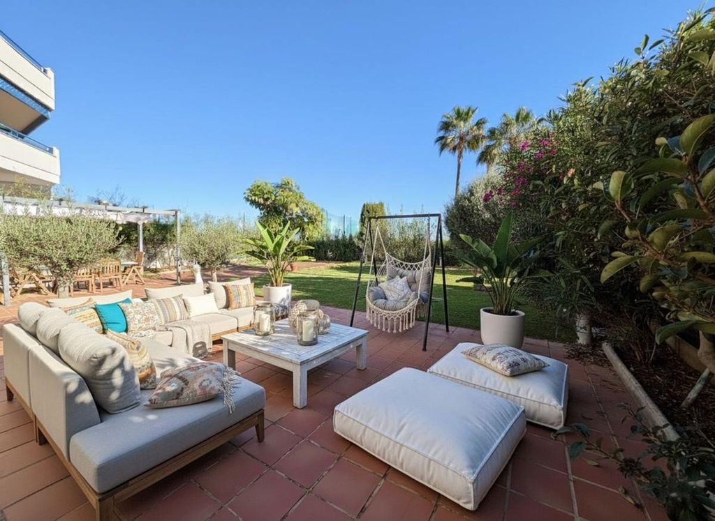 Appartement de luxe à vendre à San Luis de Sabinillas, 750 000 €, Photo 1
