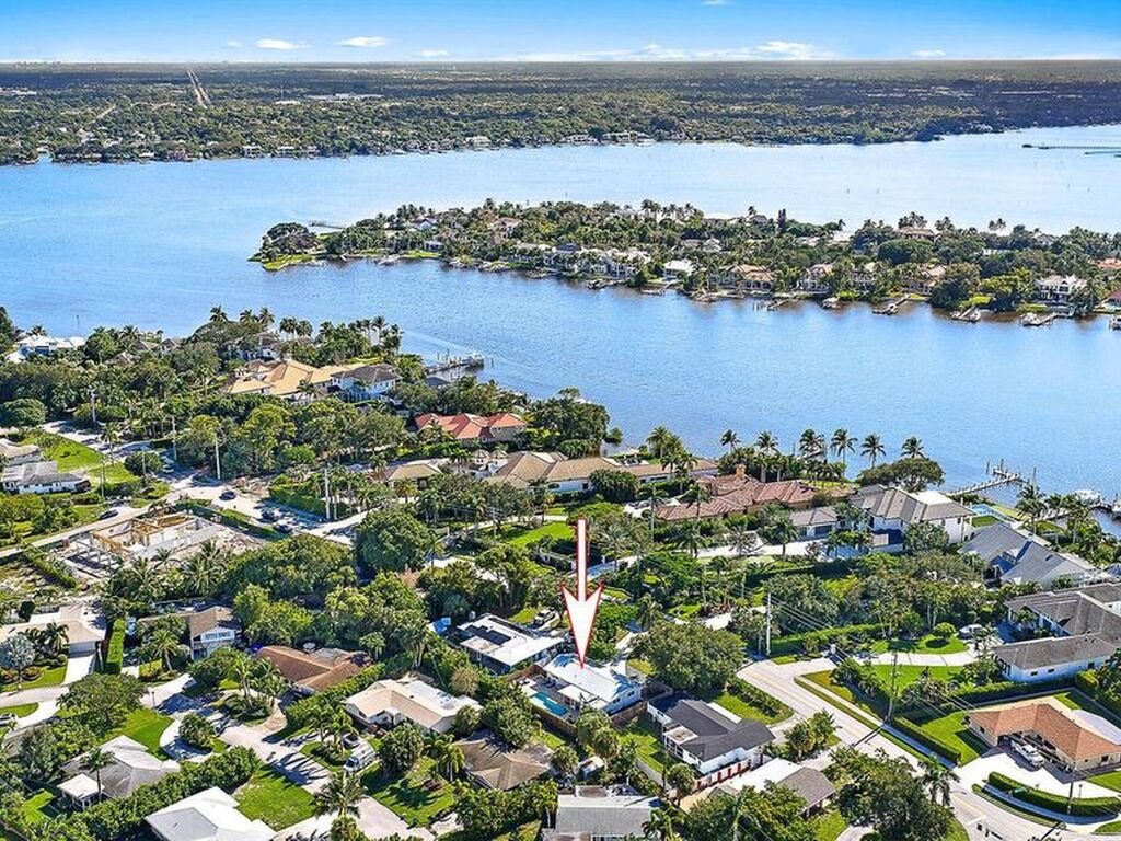 Luxury House for sale in Tequesta, 597 489 €, Photo 2