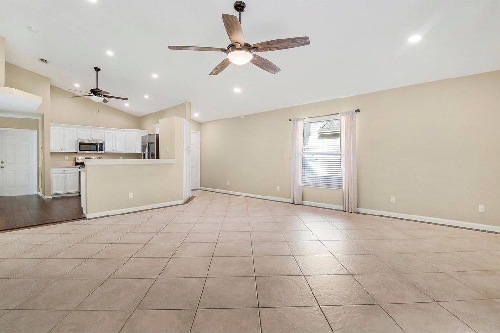 Luxury House for sale in Jupiter, 484 734 €, Photo 5