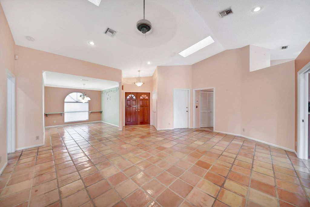 Luxury House for sale in Tamarac, 490 073 €, Photo 7