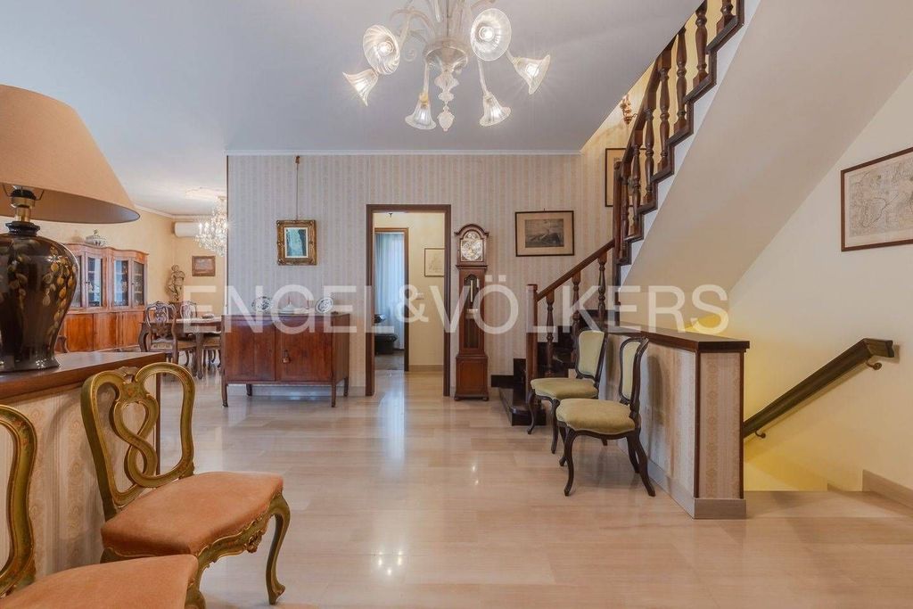 Luxury Apartment for sale in Venice, 840 000 €, Photo 1