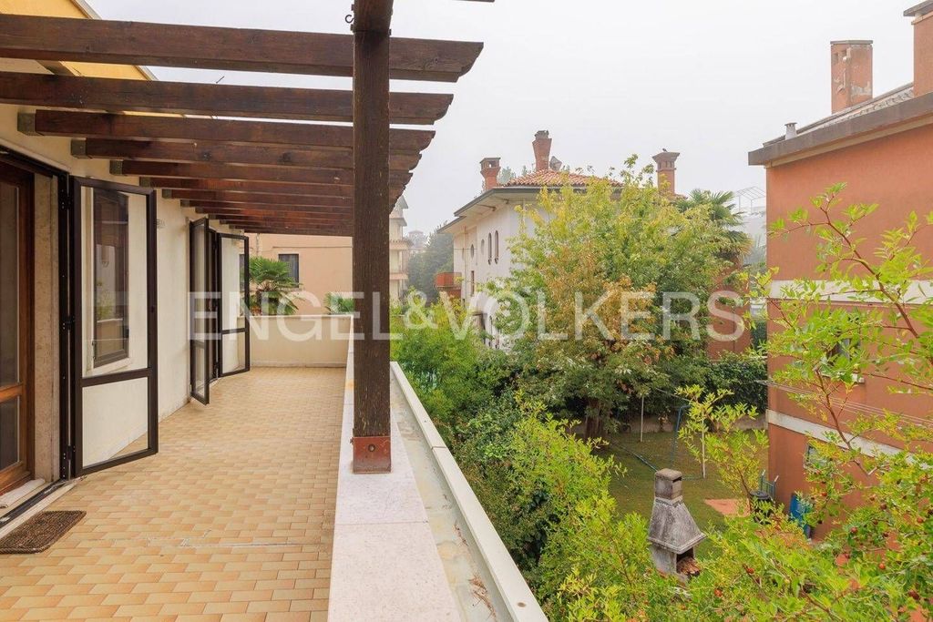 Luxury Apartment for sale in Venice, 840 000 €, Photo 2
