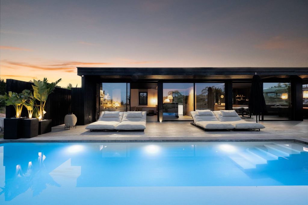 Maison de luxe à vendre à Estepona, 1 075 000 €, Photo 2