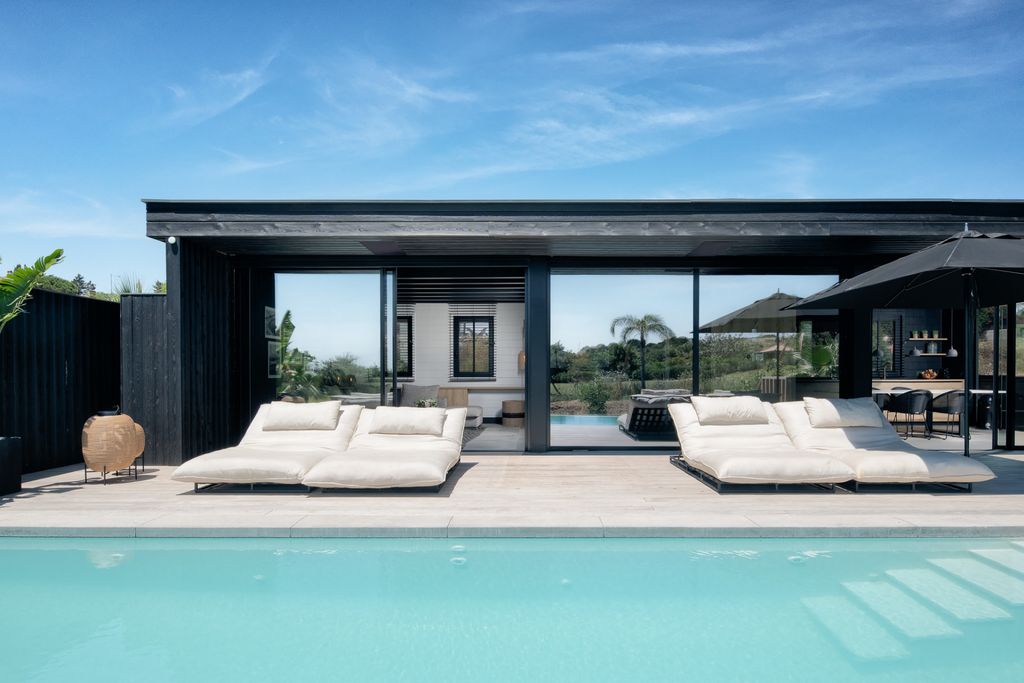 Luxury House for sale in Estepona, 1 450 000 €, Photo 3