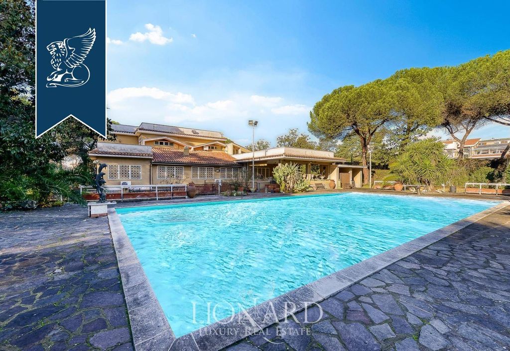 Luxury House for sale in Rome, 2 700 000 €, Photo 2
