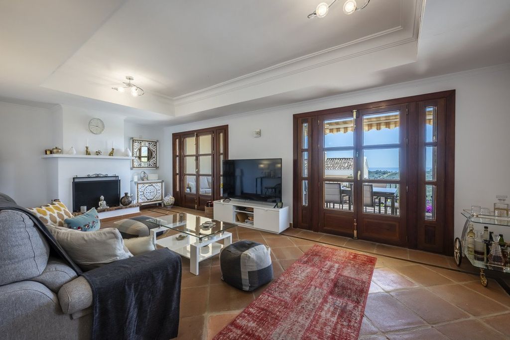 Luxury House for sale in Benahavís, 790 000 €, Photo 6