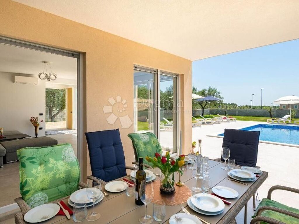 Maison de luxe à vendre à Vodnjan, 790 000 €, Photo 7