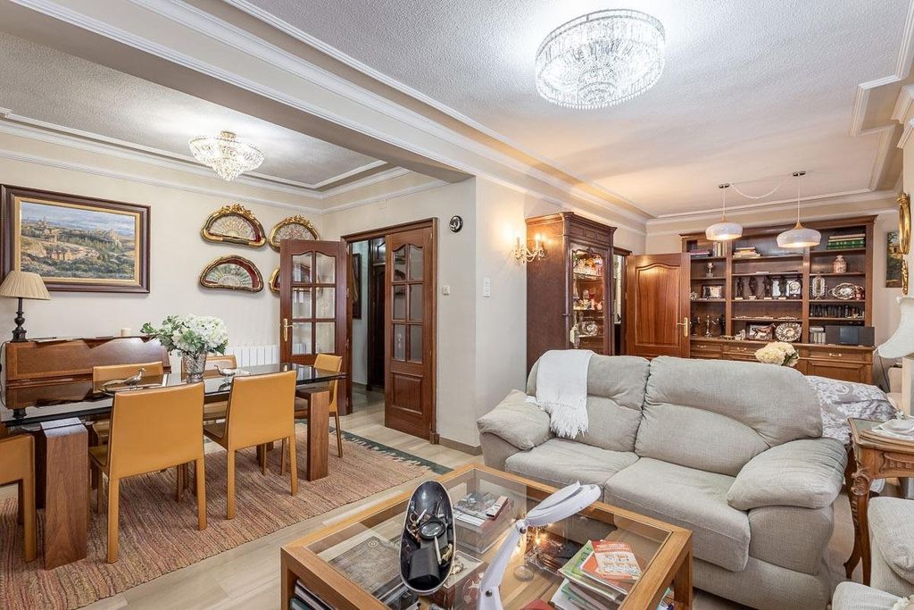 Luxury Apartment for sale in Granada, 479 900 €, Photo 4