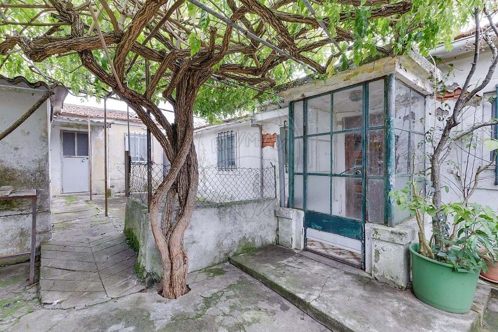 Maison de luxe à vendre à Carnide, 600 000 €, Photo 3