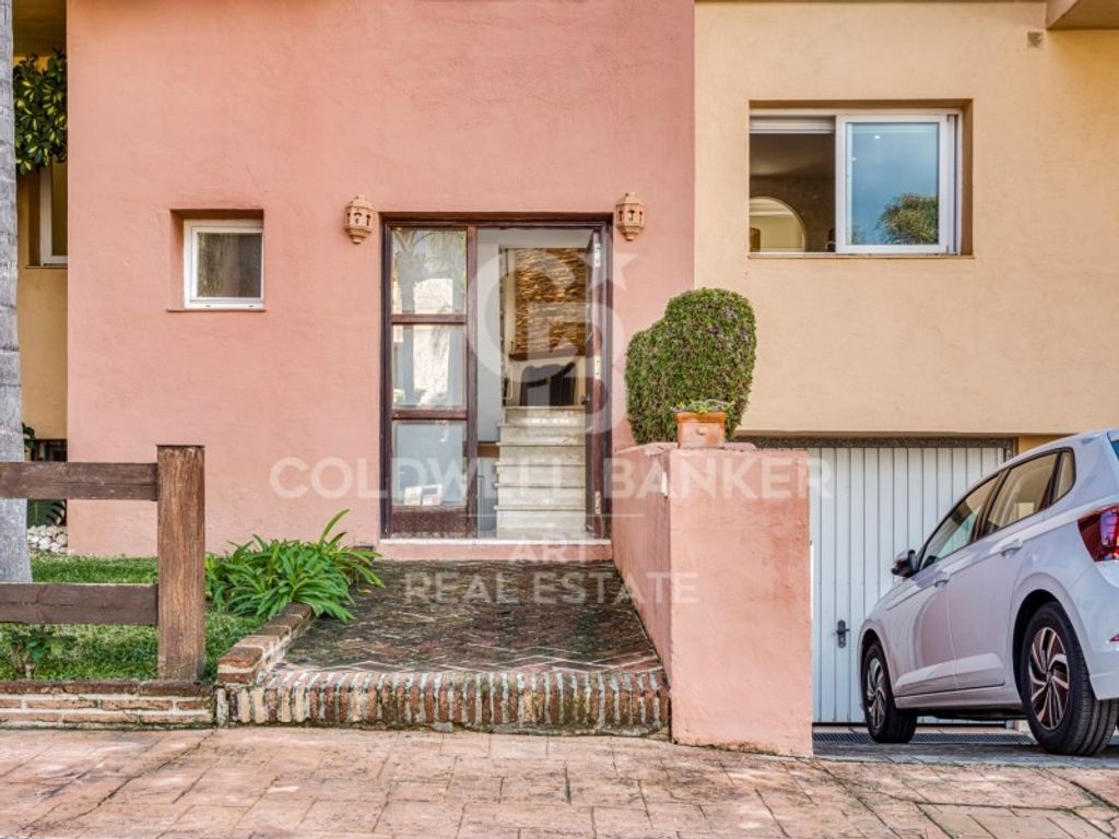 Luxury House for sale in Marbella, 559 000 €, Photo 2